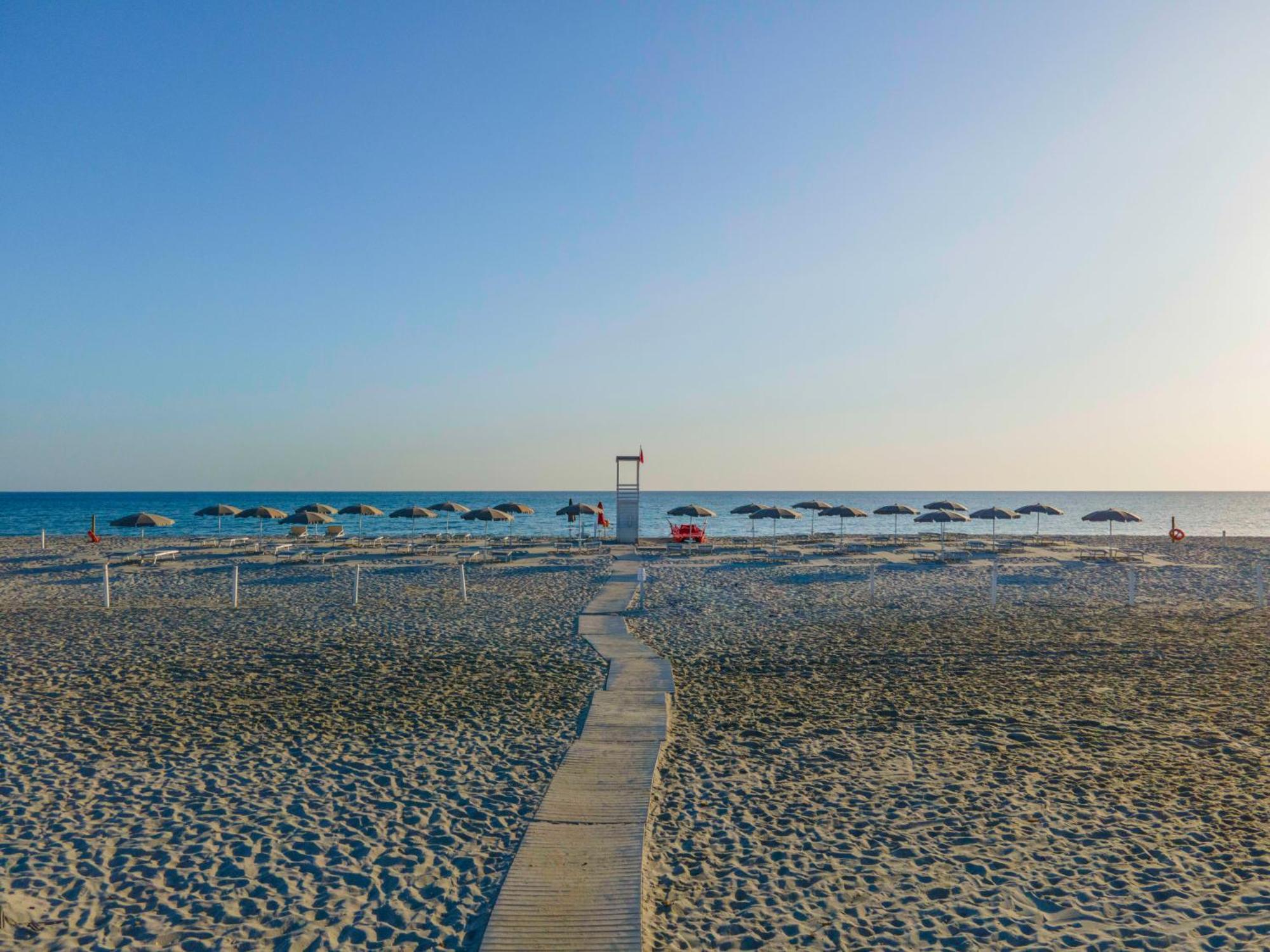 Hotel S'Arena Beach La Caletta Extérieur photo